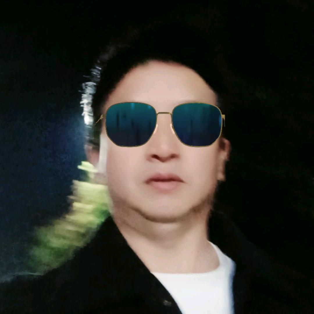 崔
