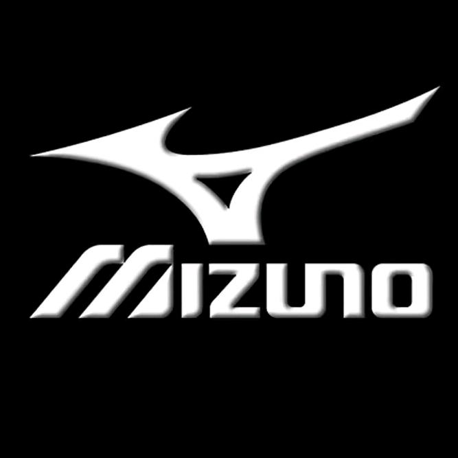 Mizuno美津浓隆在专卖店
