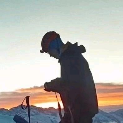 行川（西藏领队）