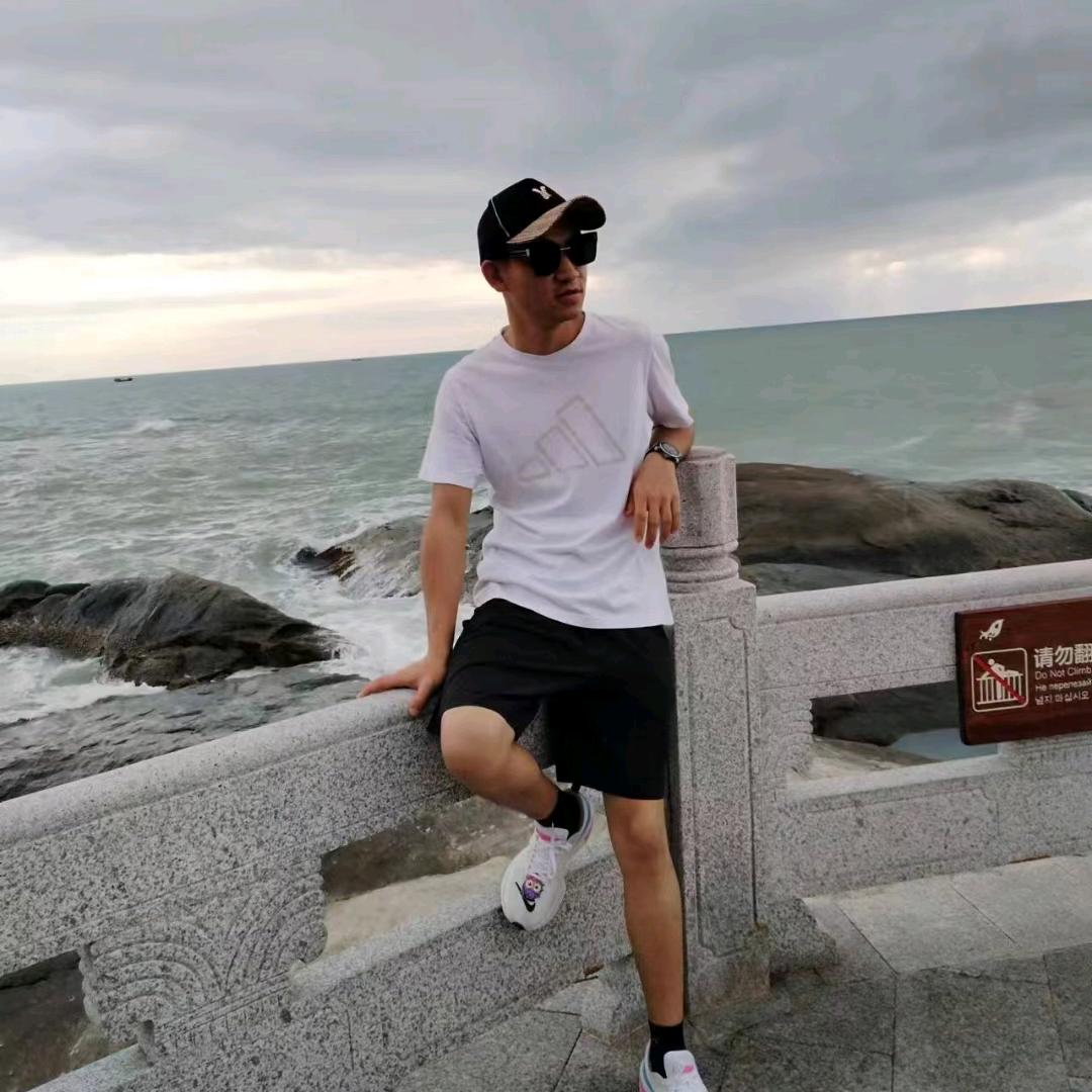 烟火亦清欢 .  ୧⍤⃝