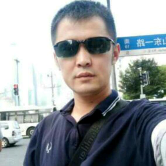 P彭L亮