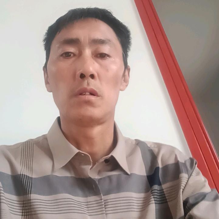 开心的男人