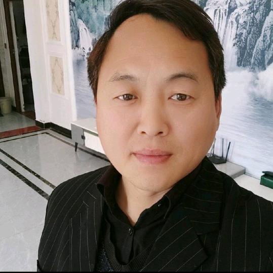 黄新杰