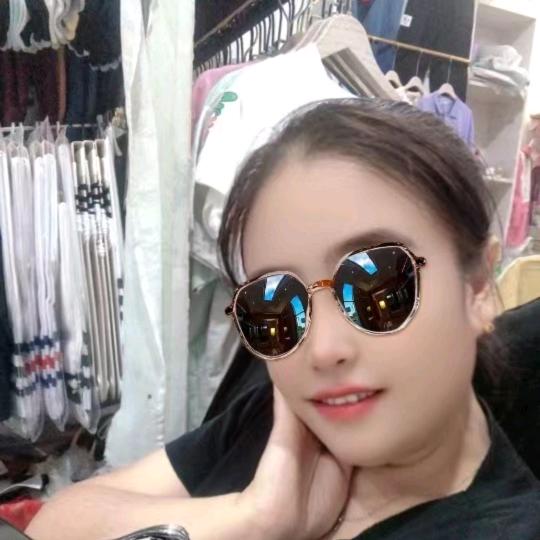 百乐汇二楼丽人内衣