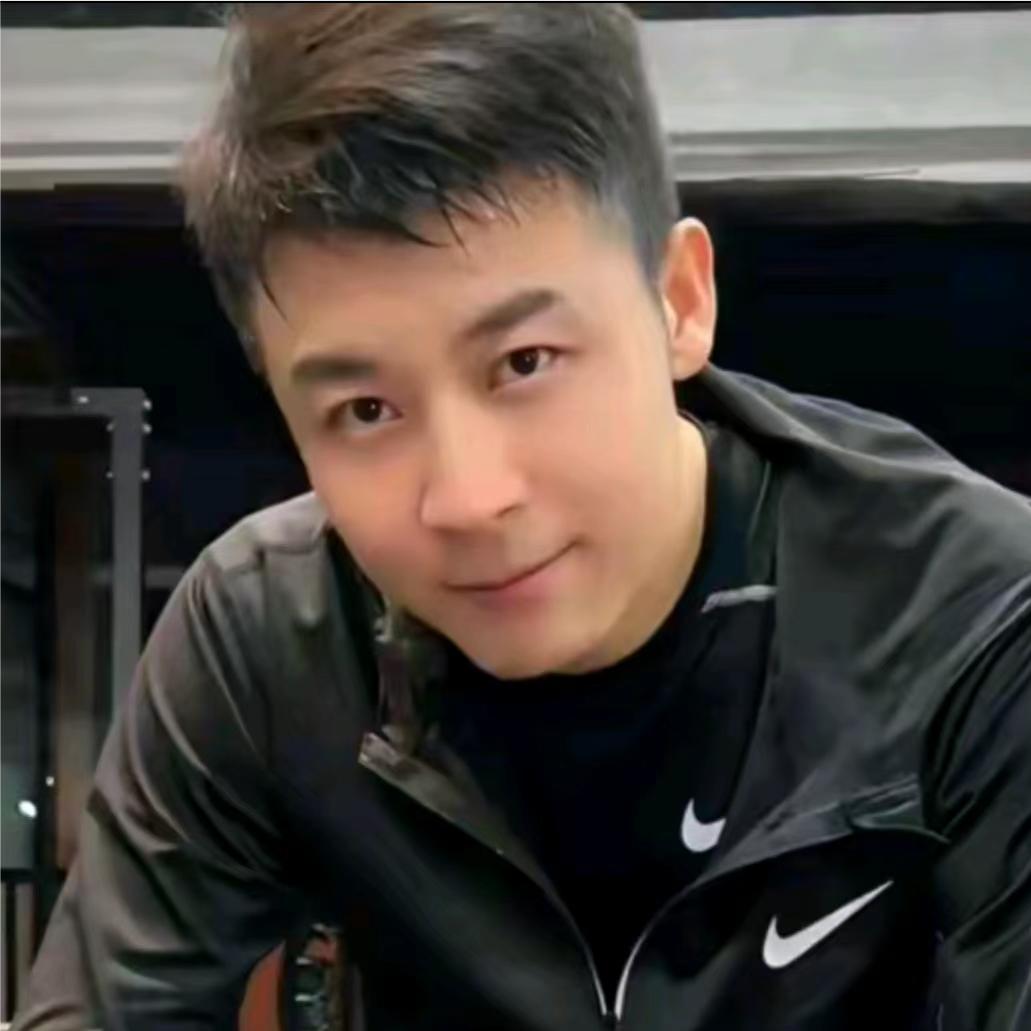 户外发<精彩户外>