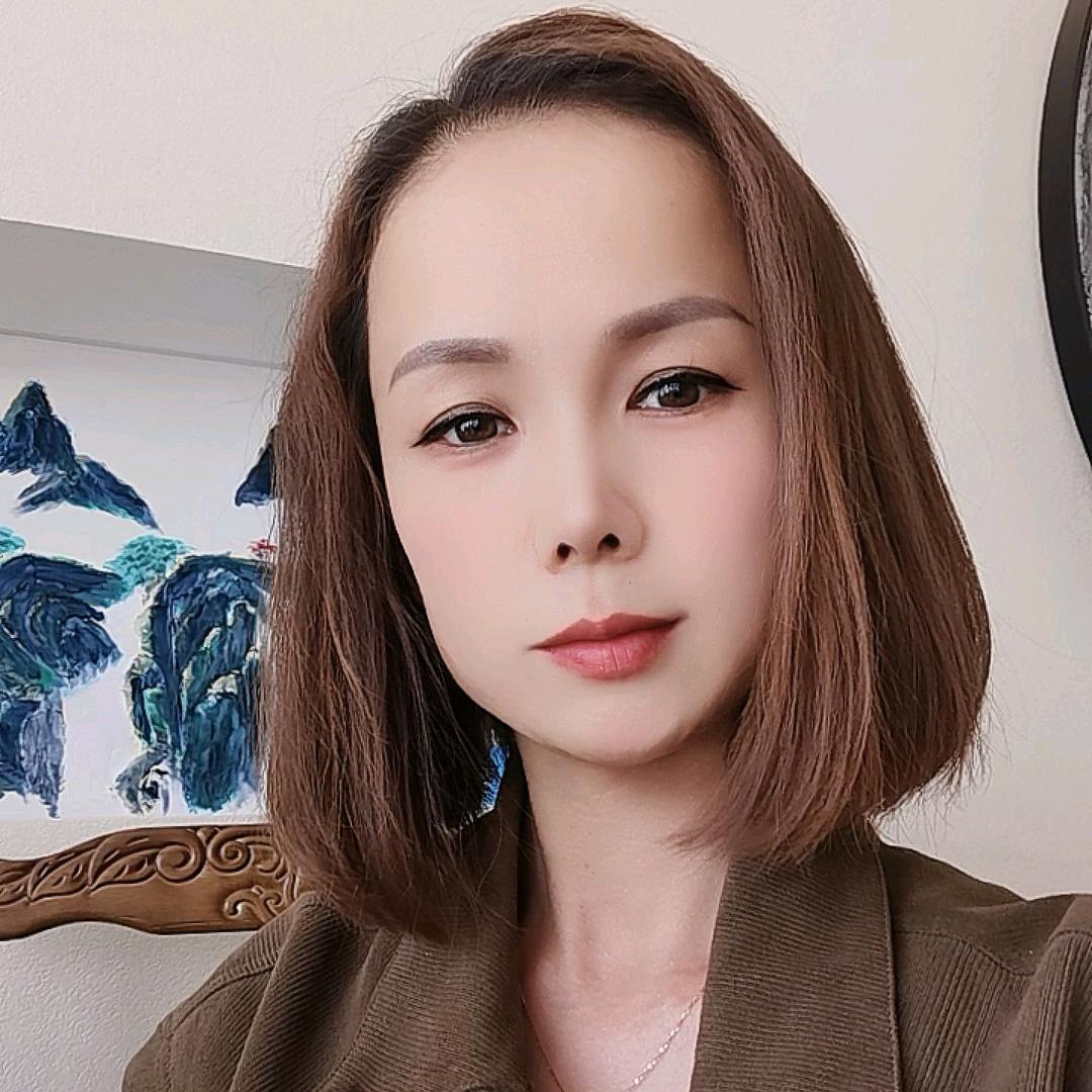 在沙城做艺术漆的小淑女