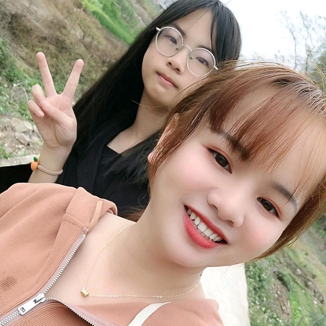 爱笑的 自己
