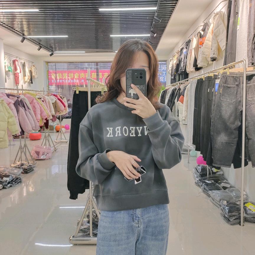 小镇衣橱
