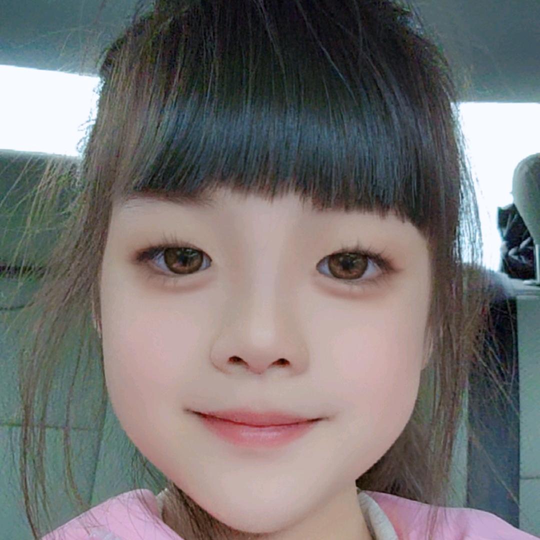 深蓝色大海