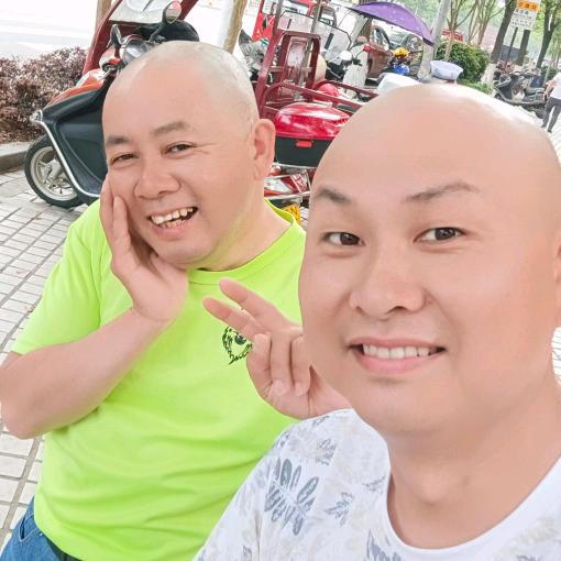 卵背冲歪师傅摩的哥ʕ ᵔᴥᵔ ʔ