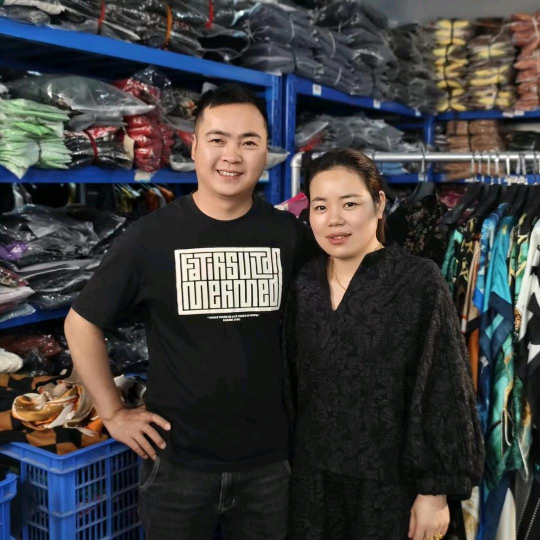 汪汪夫妻大码女装