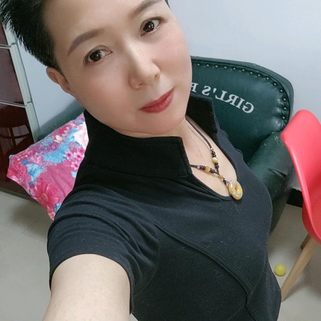 殷唯嘉