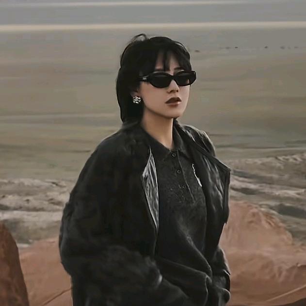 韩彬彬COCOSALOME轻奢女装