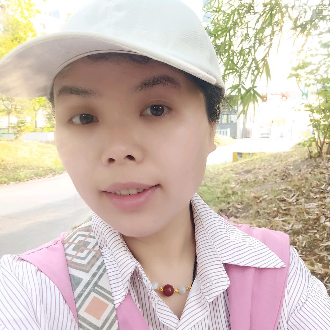 爱财爱己的英姐