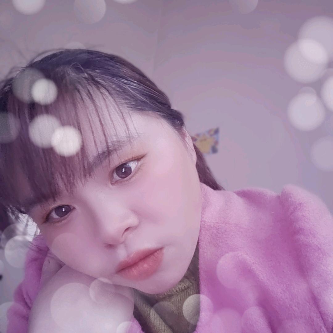 🌿累了谁💔疼🥀