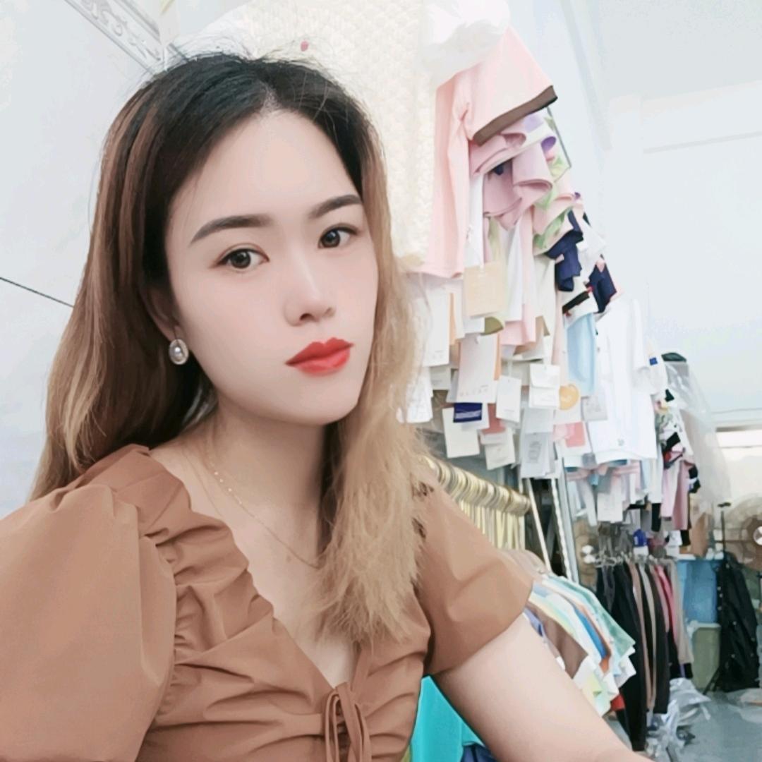 衣衣不舍服装店