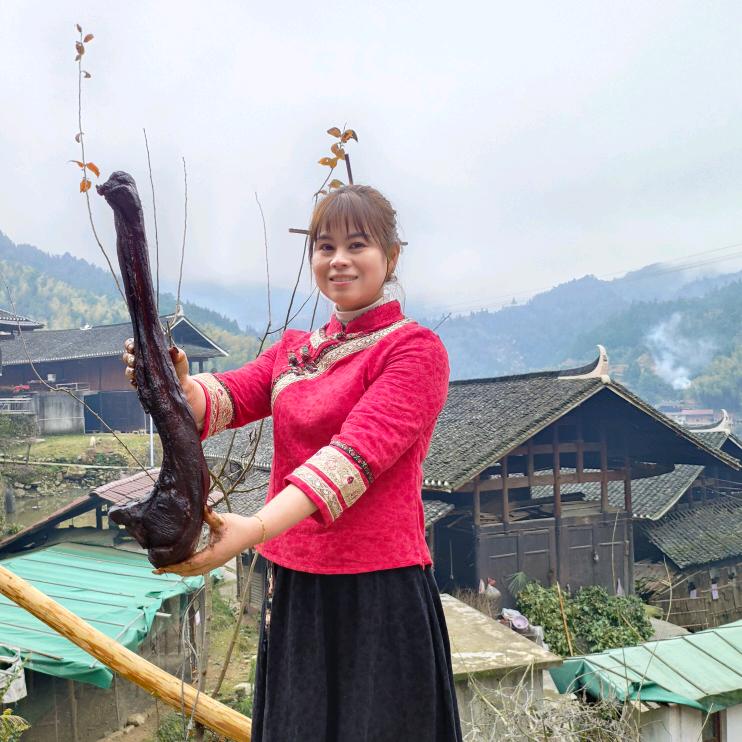 腊妹子农副食品店