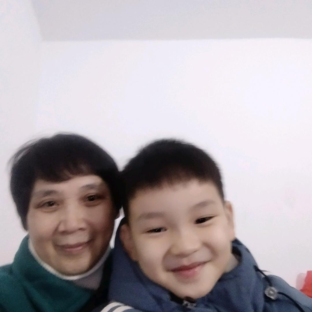 东东奶奶