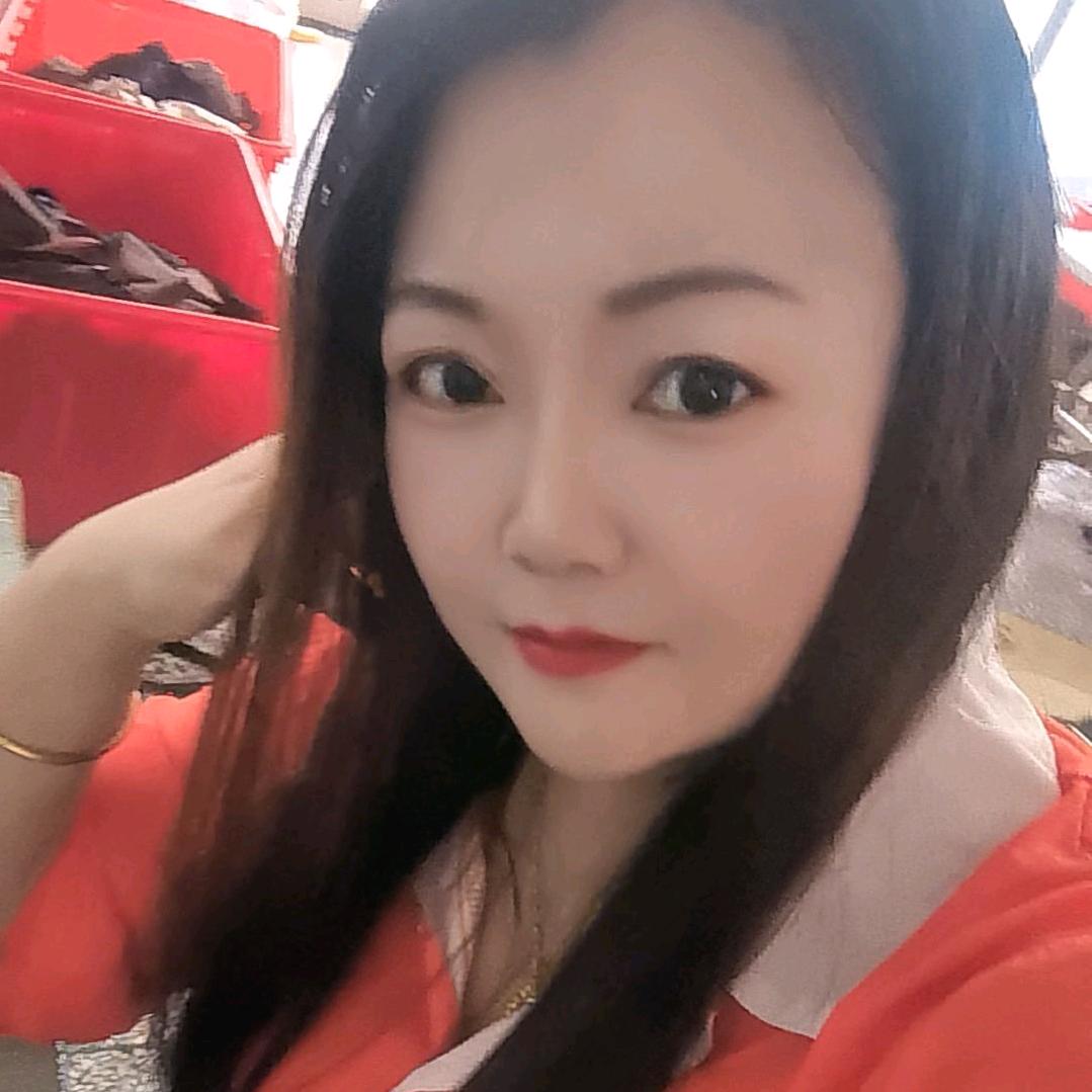 杨杨🉐亿