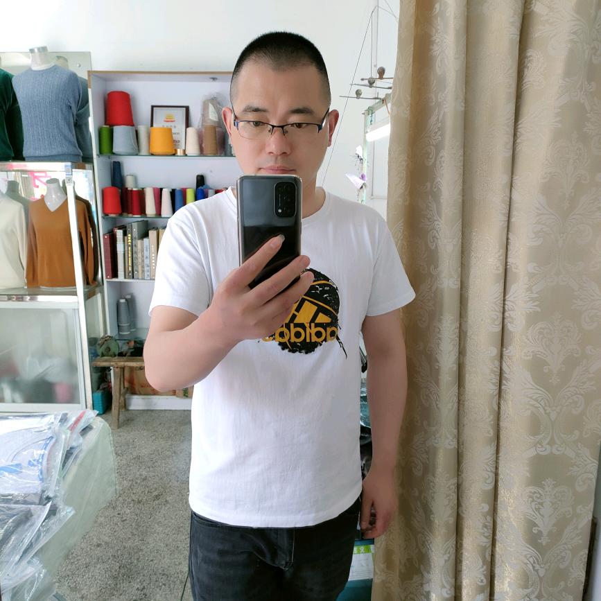羊绒衫大叔