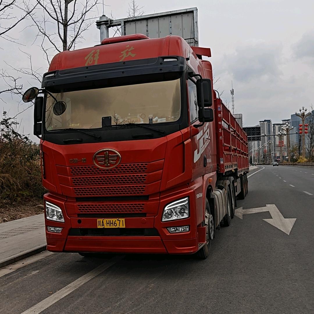 开着卡车看中国