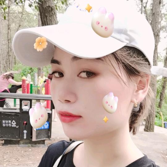 佳珊