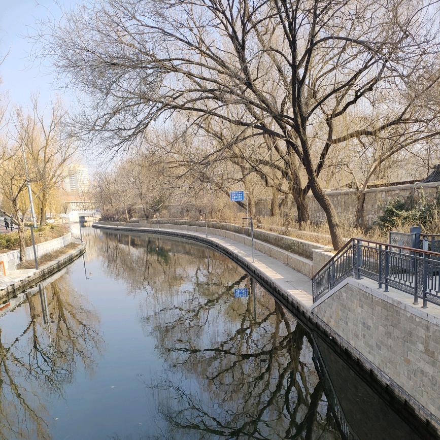 爱心发屋潮短发