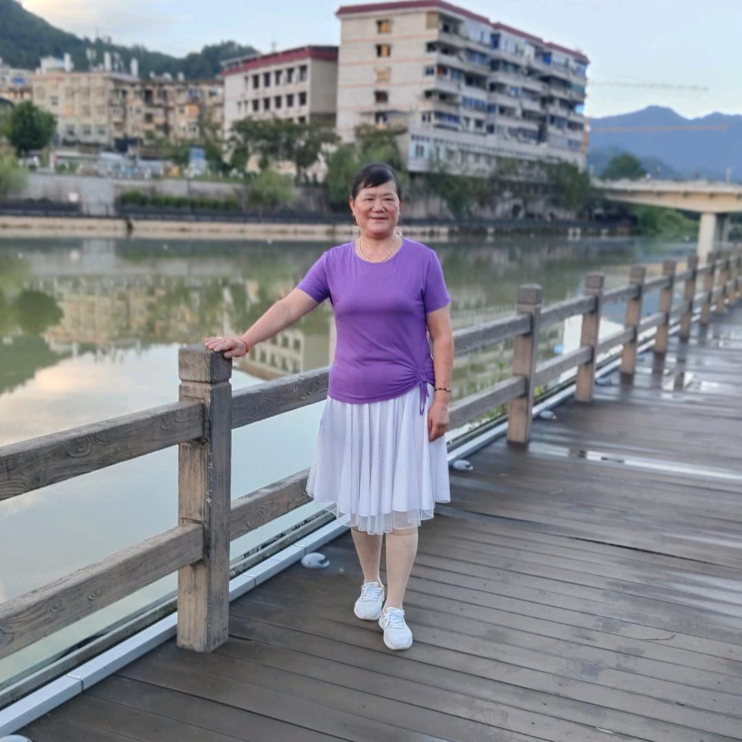 小琴