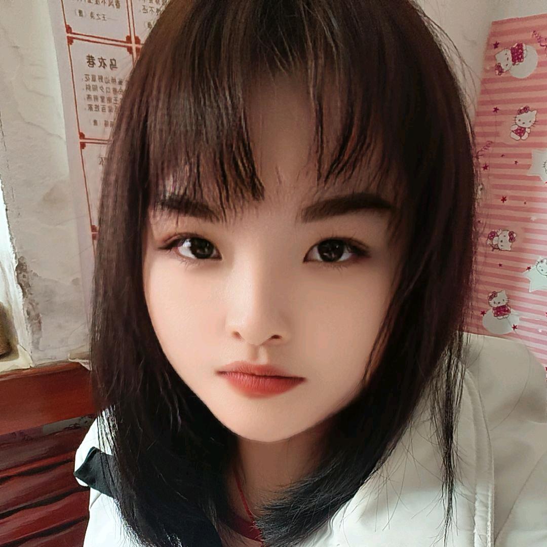 坚强比矫情漂亮（兰兰）