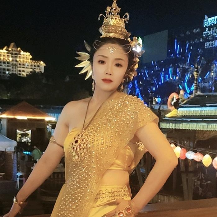 蝴蝶杰姐手舞