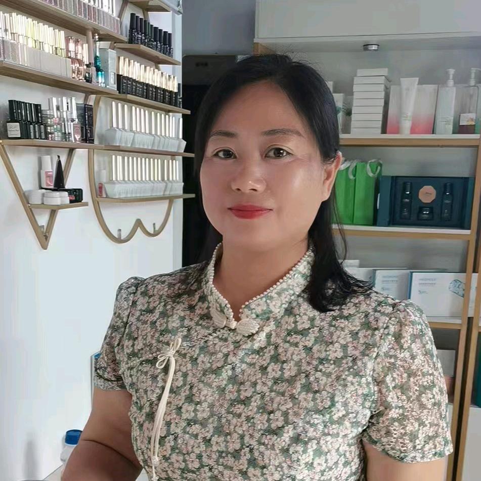 玲珑美容养生燕子