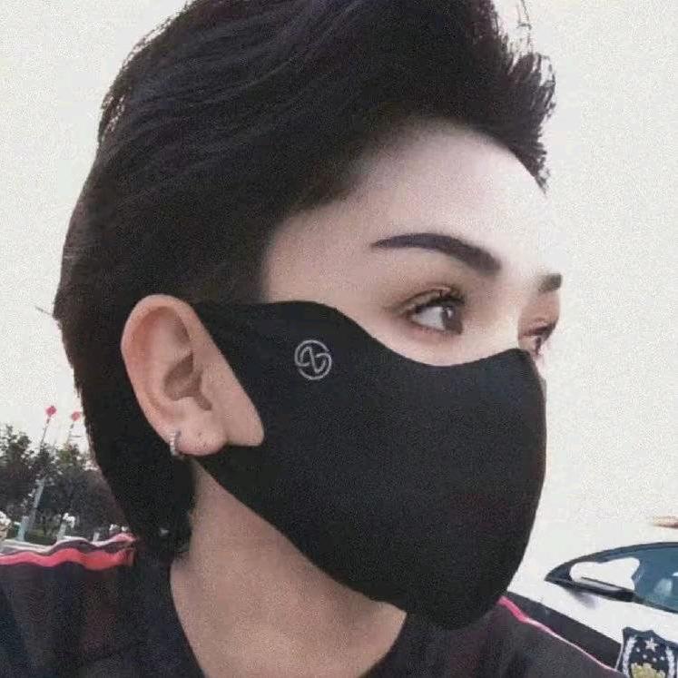 不必在乎我是谁