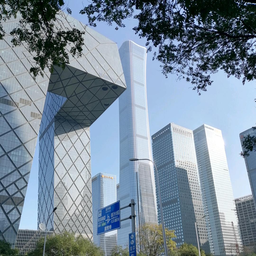 会飞的鱼🐠首播