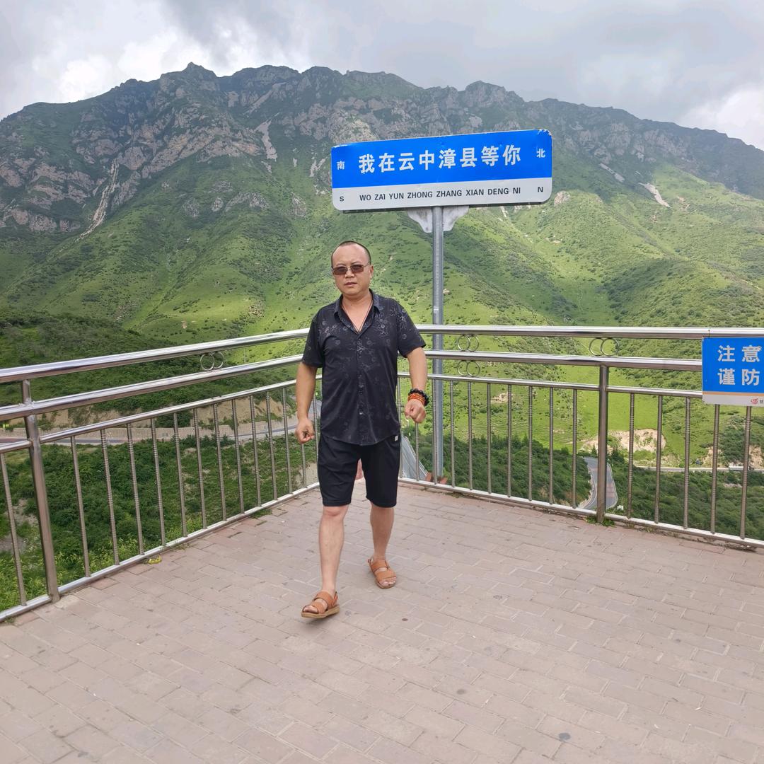 当归产地直销小李，当归零售批发。信息中介