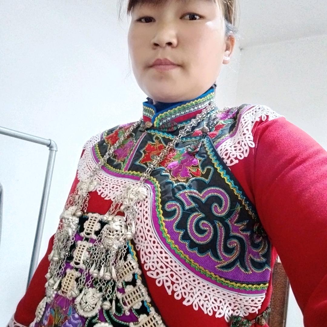 在累也要坚强