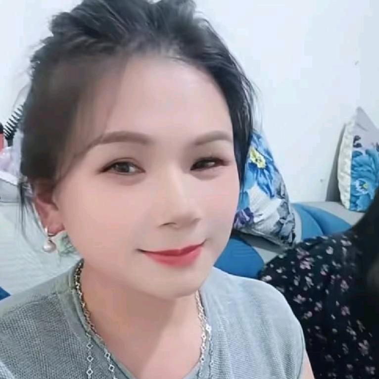 汐汐🎤（新人不定时直播）