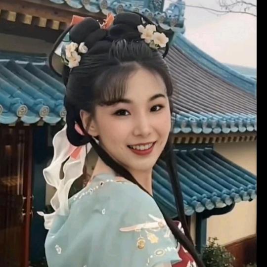 七月剪辑