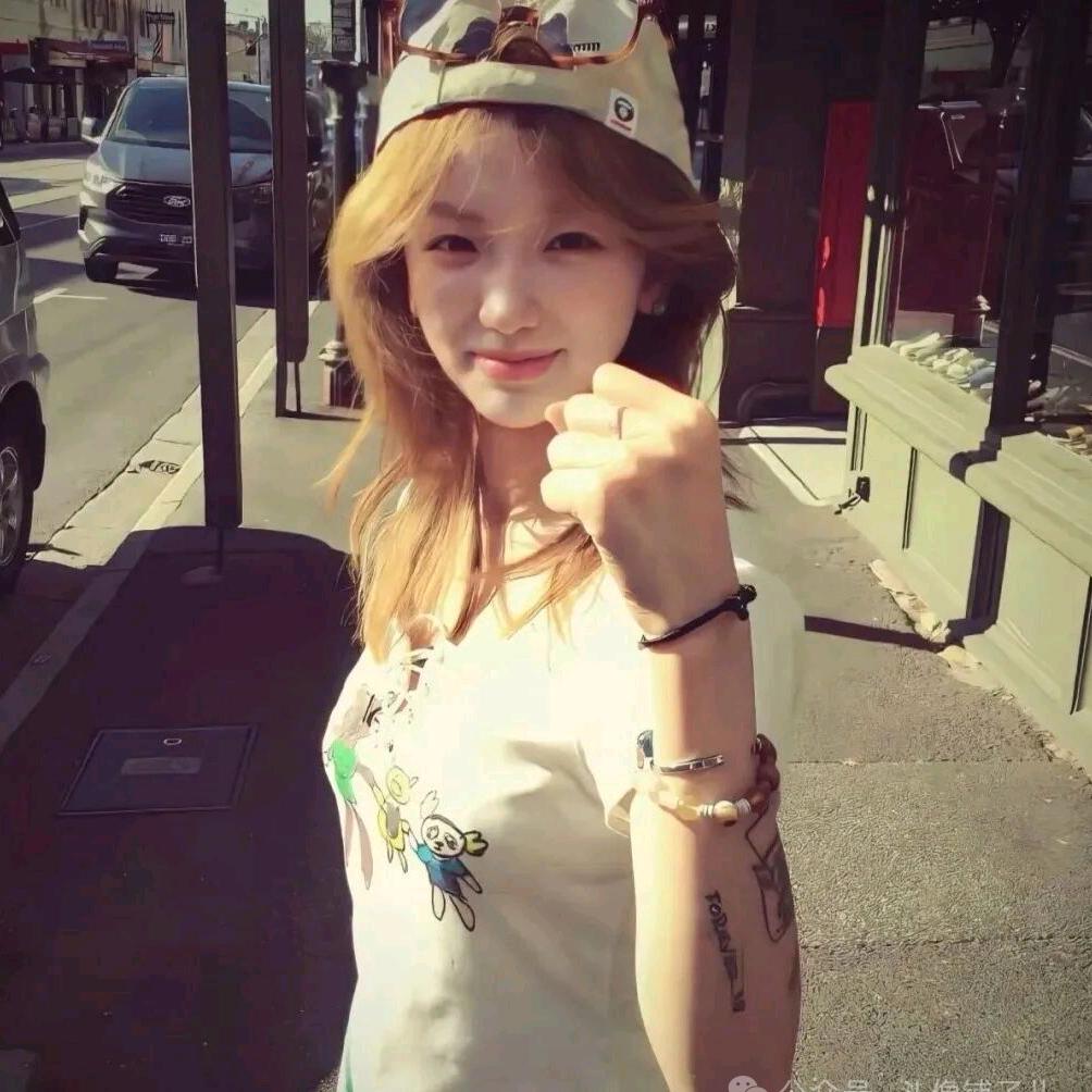 哇哒西蛙.*･ﾟ