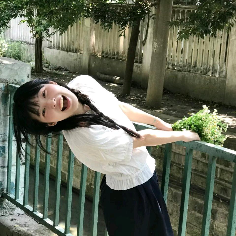 樱吹絮落