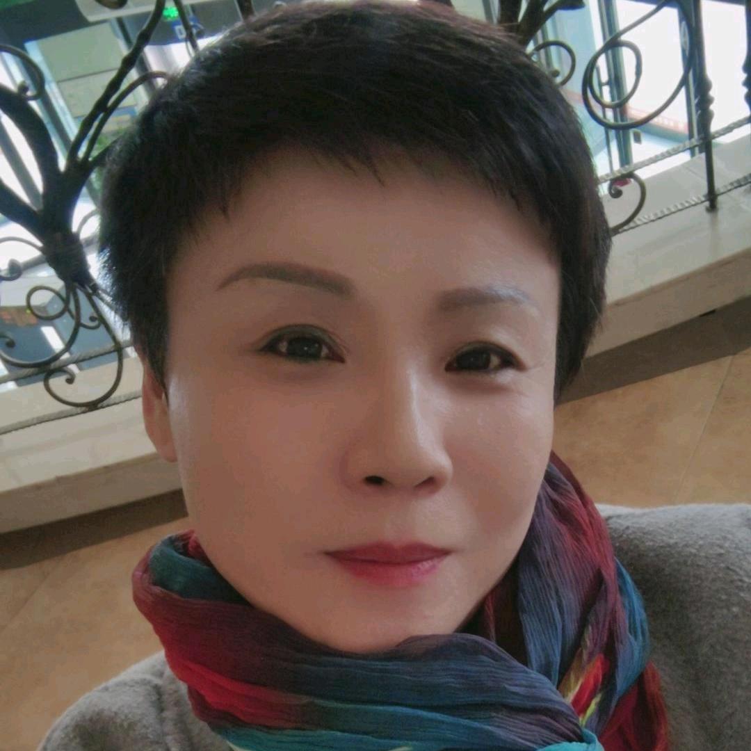 尼勒克县龙姐