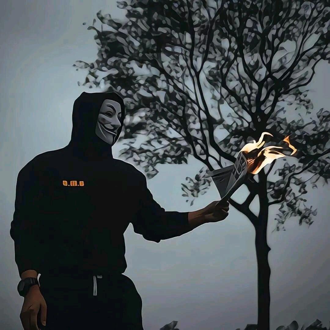 赛德-乌漆麻黑