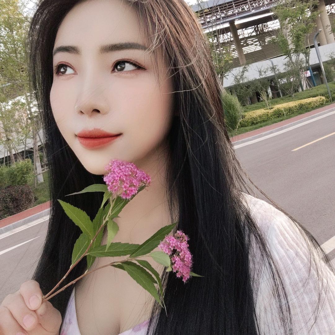 独闯冮湖的小女人