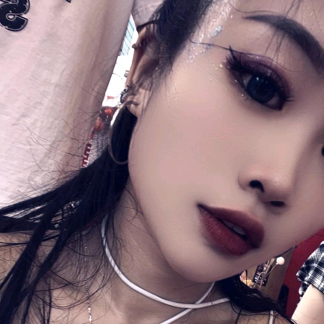 灿灿