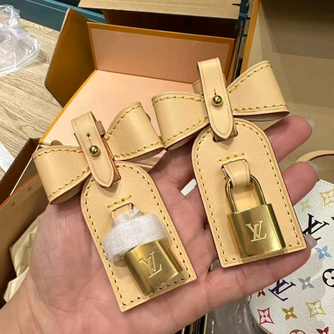 珊珊
