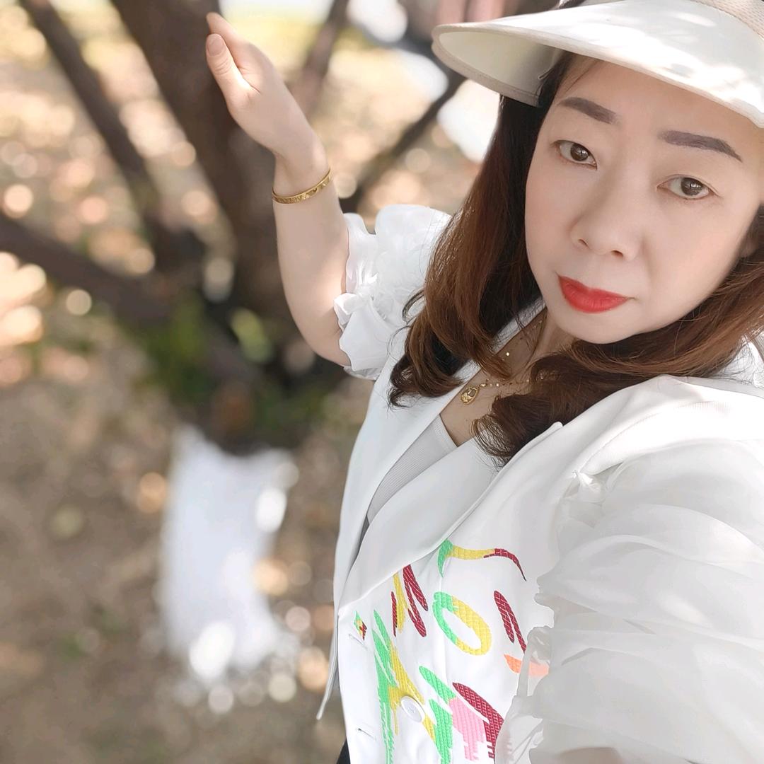 🥀谋爱ꦽ先᭨谋生ꦾᩚ࿐