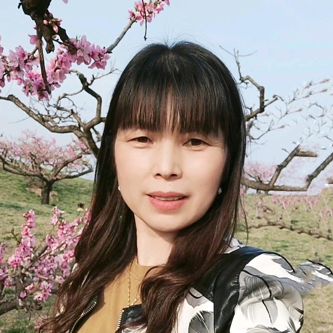 霞霞