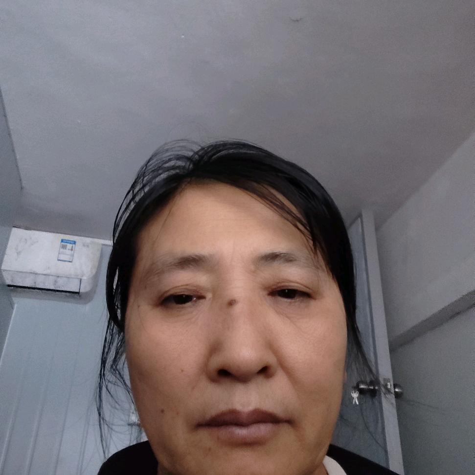 亮亮