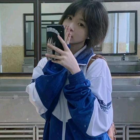 卖男孩的小火柴