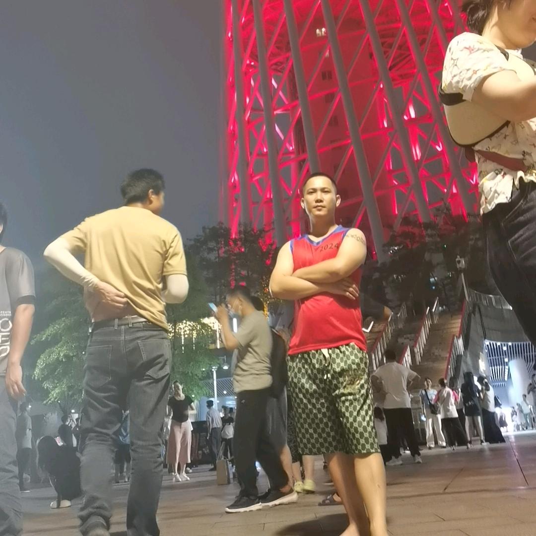 四哥....盐焗鸡
