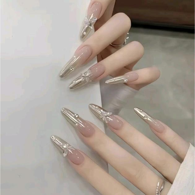 十七。